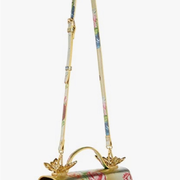 Betsey Johnson BEAUTIFUL BUTTERFLY TOP HANDLE BAG GOLD - Picture 2 of 4